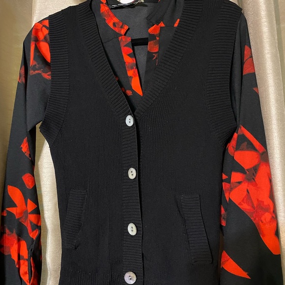 Black Sweater Vest - Picture 3 of 3